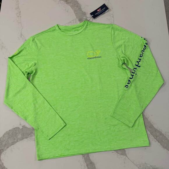 Vineyard Vines NWT Long Sleeve Performance Whale Graphic Shirt Men's Small Green - Picture 1 of 7